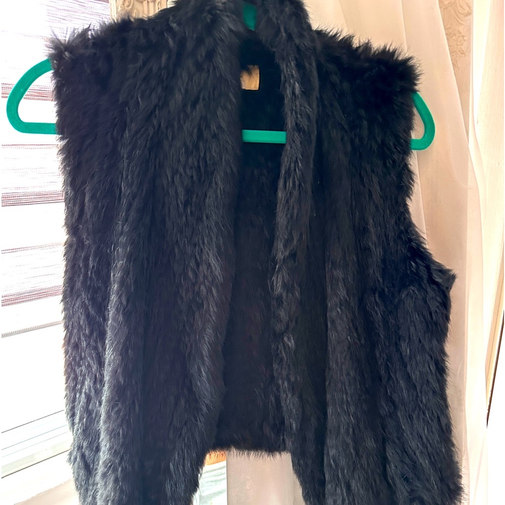 Black vest June designer